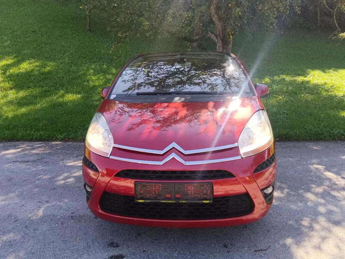 Citroen C4 Picasso 2008 photo 2
