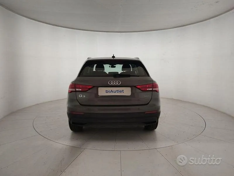 Audi Q3 2022 photo 3