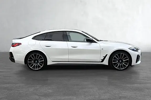 BMW I4 2024 photo 5