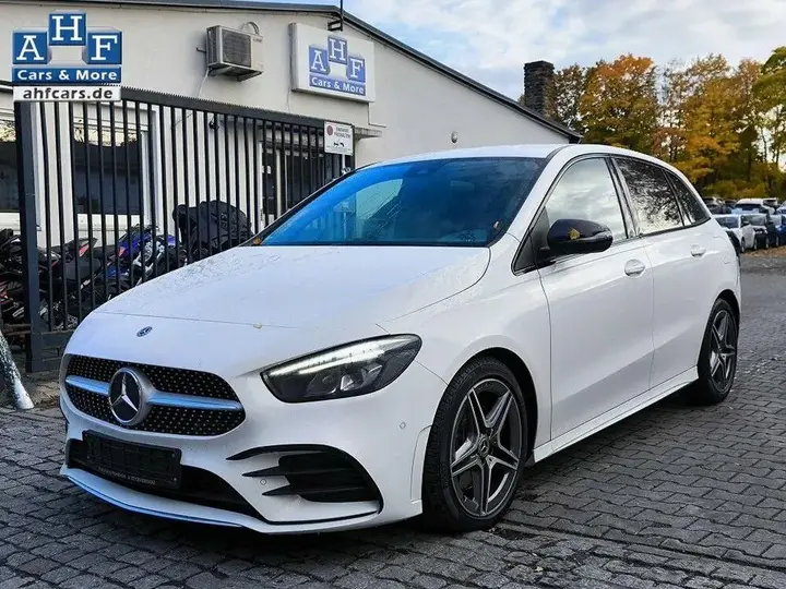 Mercedes-Benz B