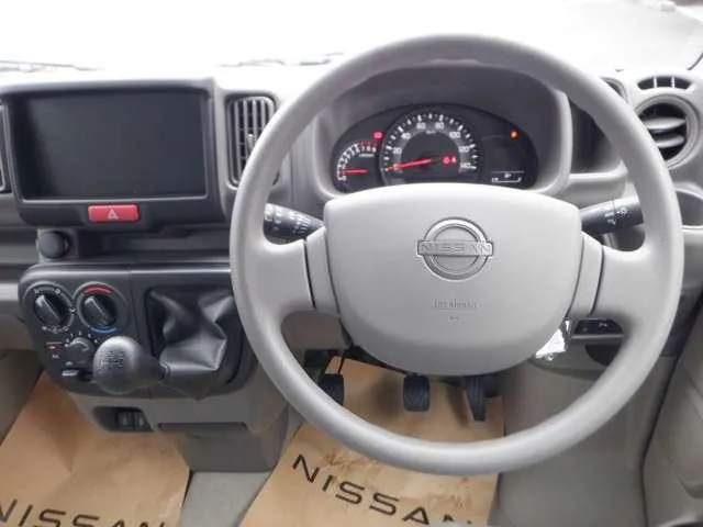 Nissan Nv100 Clipper Van 2026 photo 4
