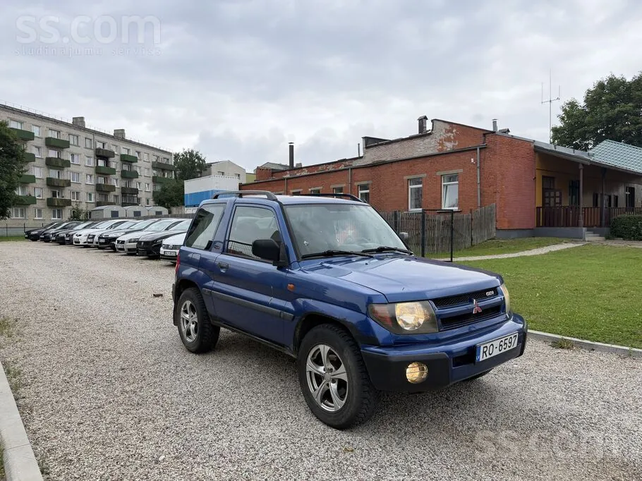 Mitsubishi Pajero Pinin 2001 photo 3