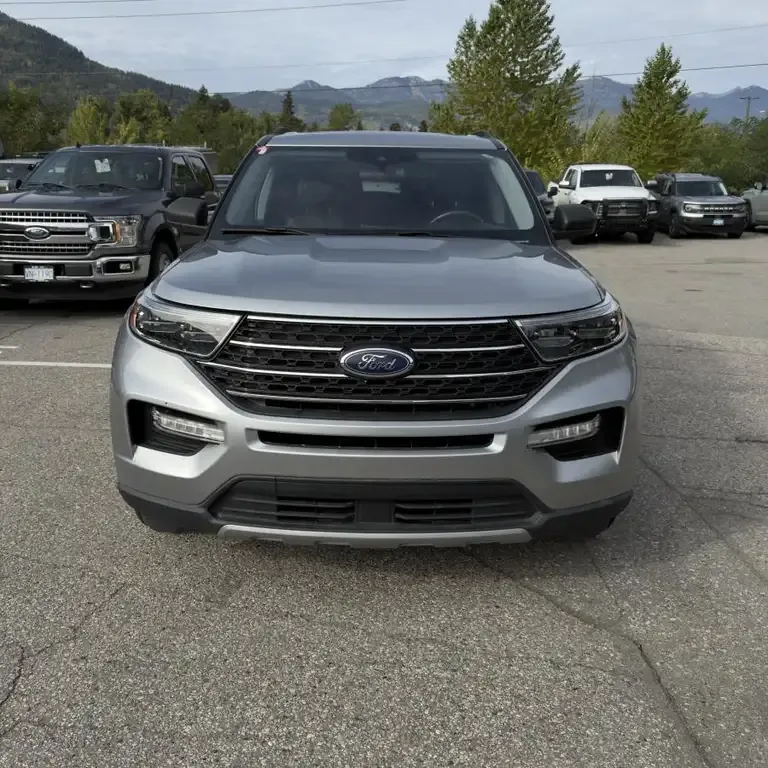 Ford Explorer 2022 photo 2