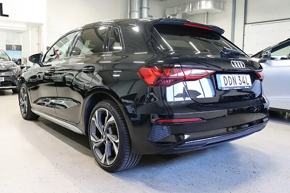 Audi A3 2022 photo 4