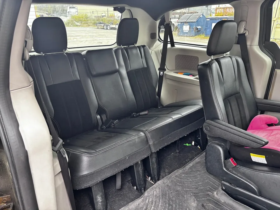 Dodge Grand Caravan 2017 photo 4
