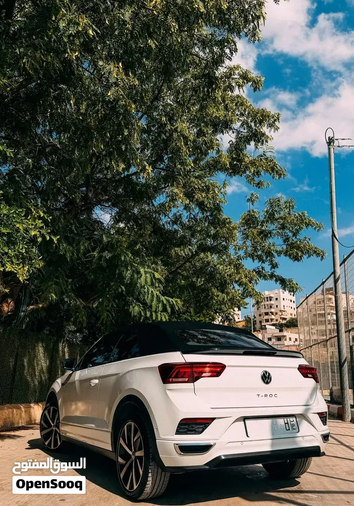 Volkswagen T-Roc 2021 photo 2