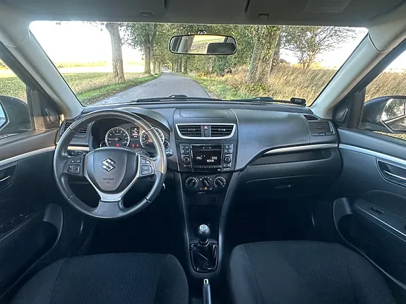 Suzuki Swift 2014 photo 5