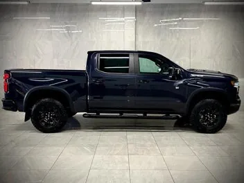 Chevrolet Silverado 2025 photo 3