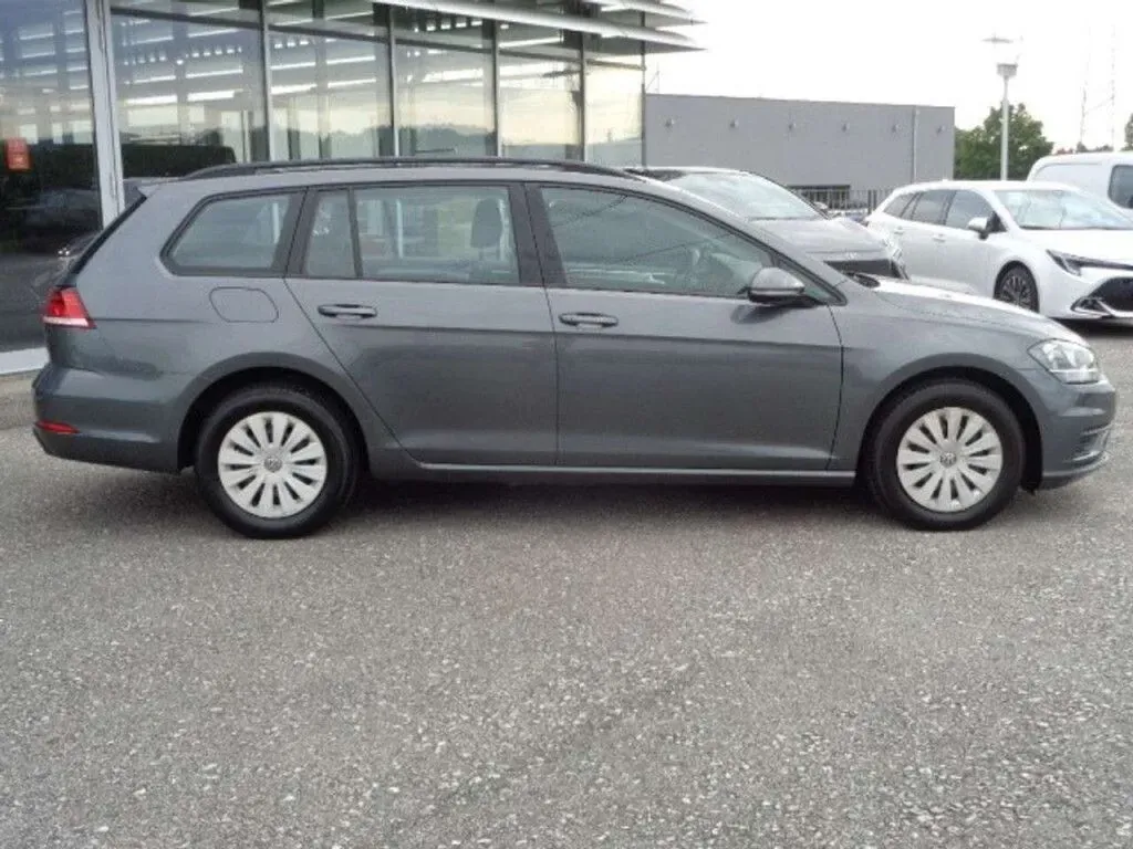 Volkswagen Golf 2019 photo 3
