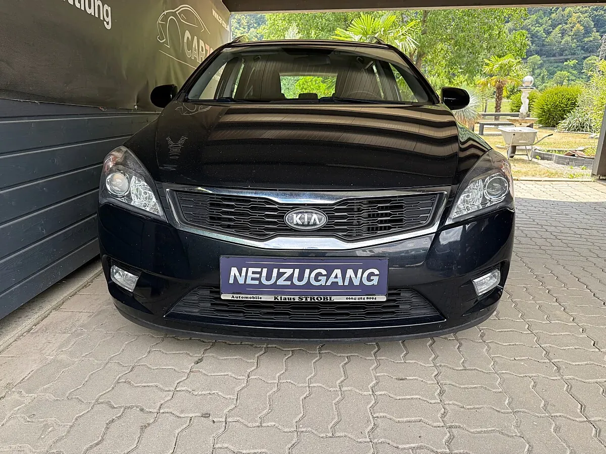 Kia Ceed 2012 photo 2