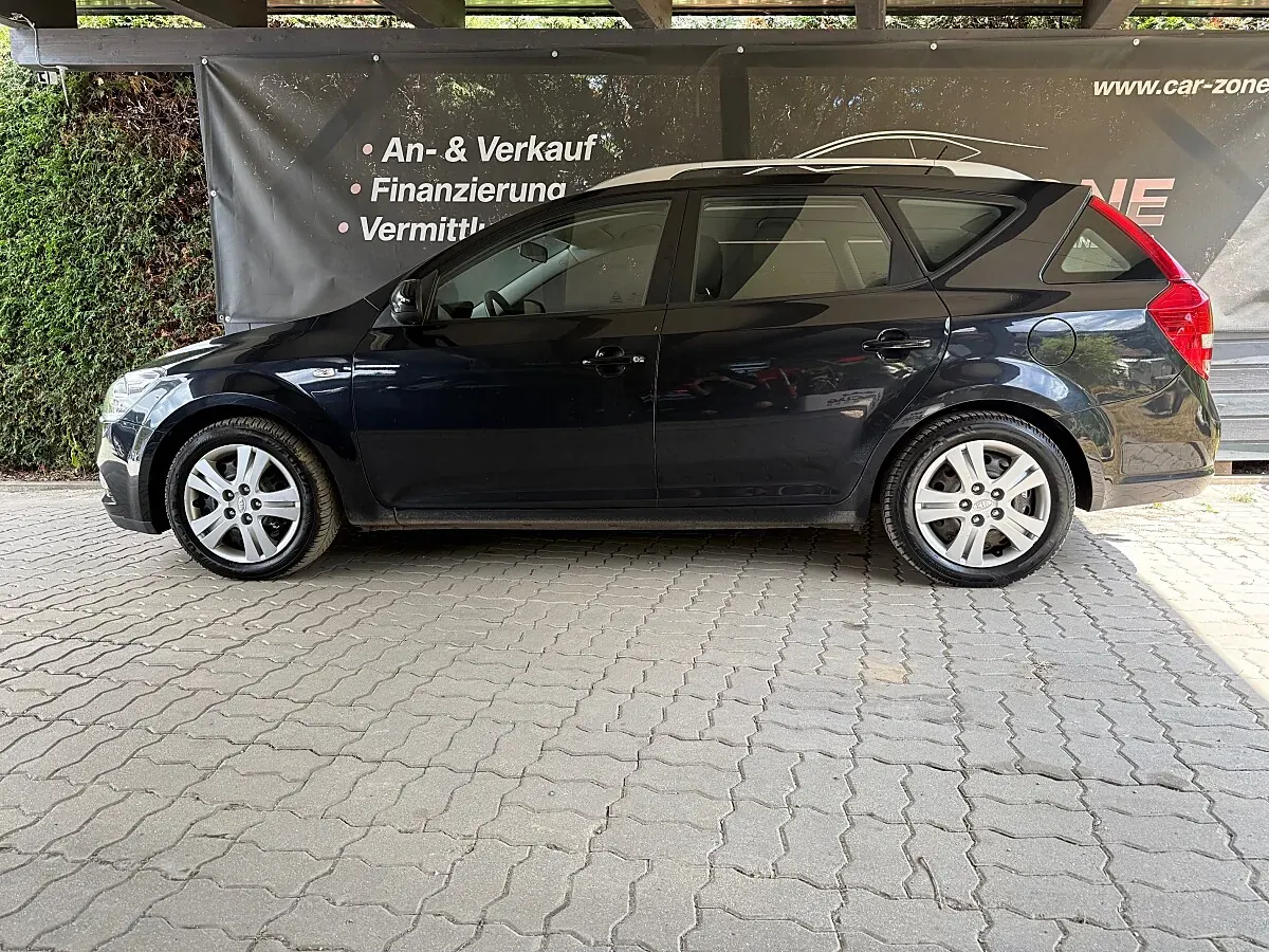 Kia Ceed 2012 photo 3