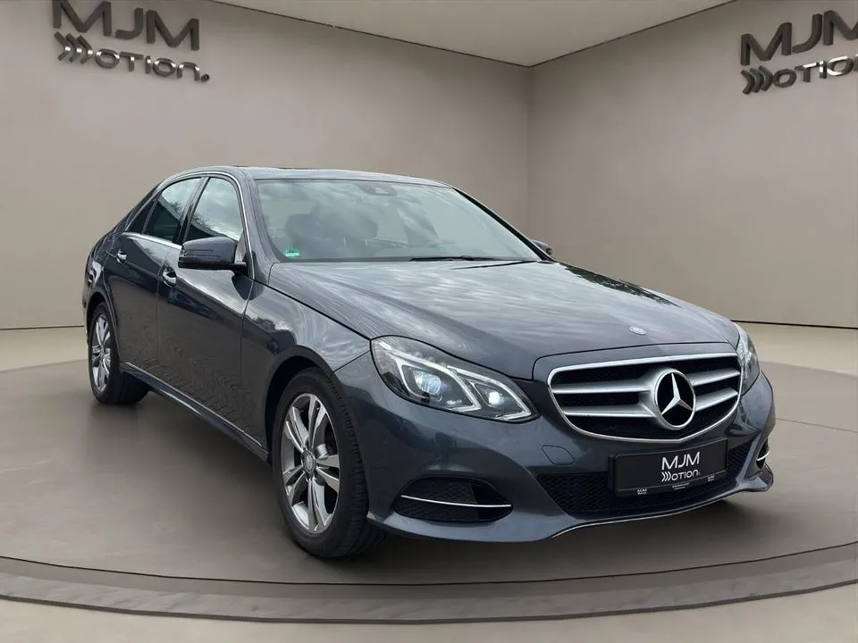Mercedes-Benz E 220