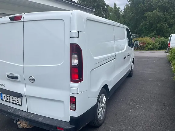 Nissan Nv300 2018 photo 4