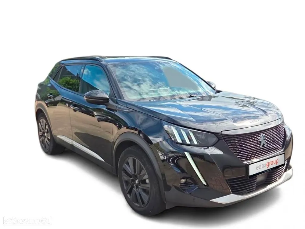 Peugeot E-2008