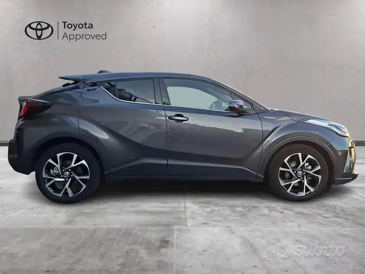 Toyota C-Hr 2021 photo 4