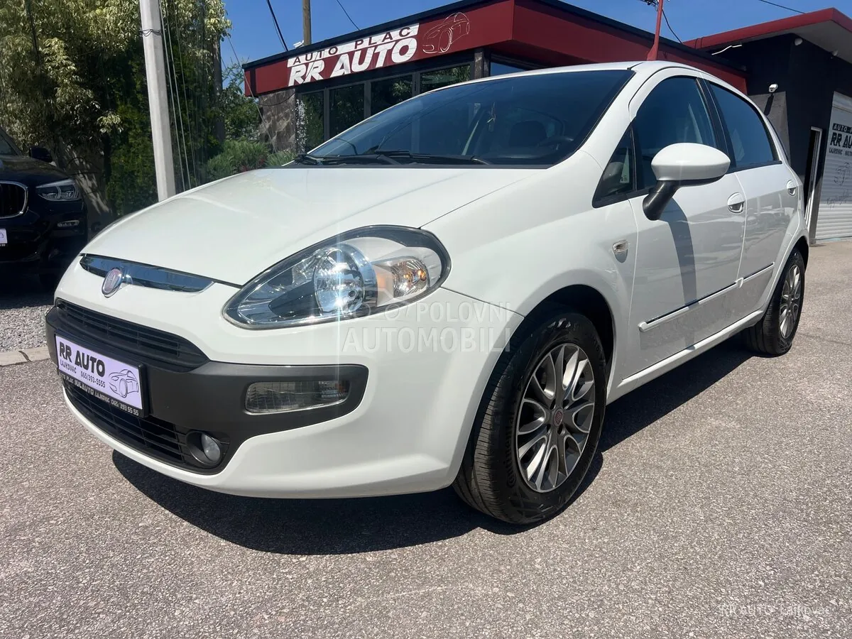 Fiat Punto 2010 photo 3