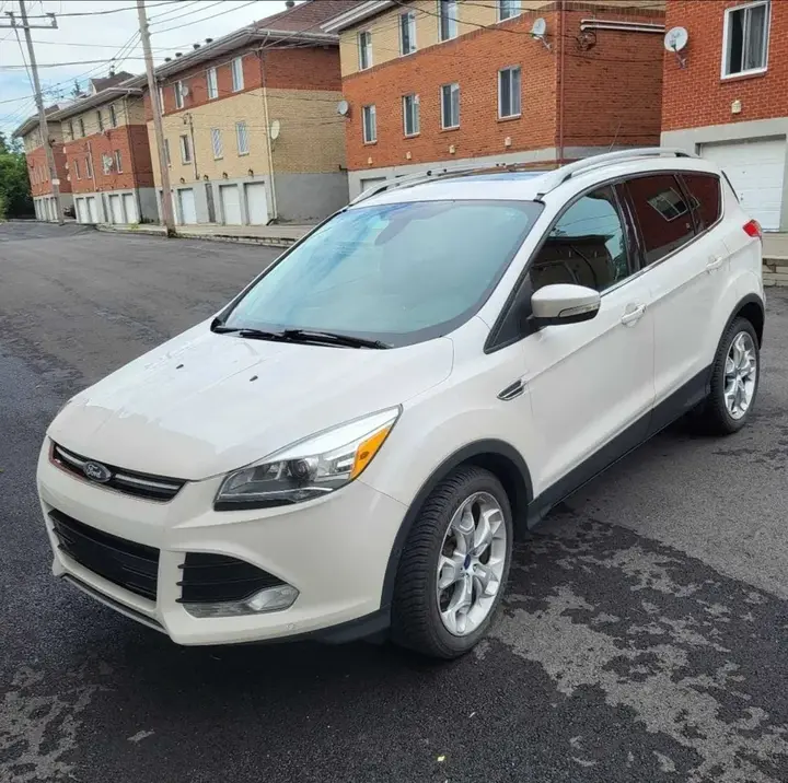 Ford Escape 2013 photo 2