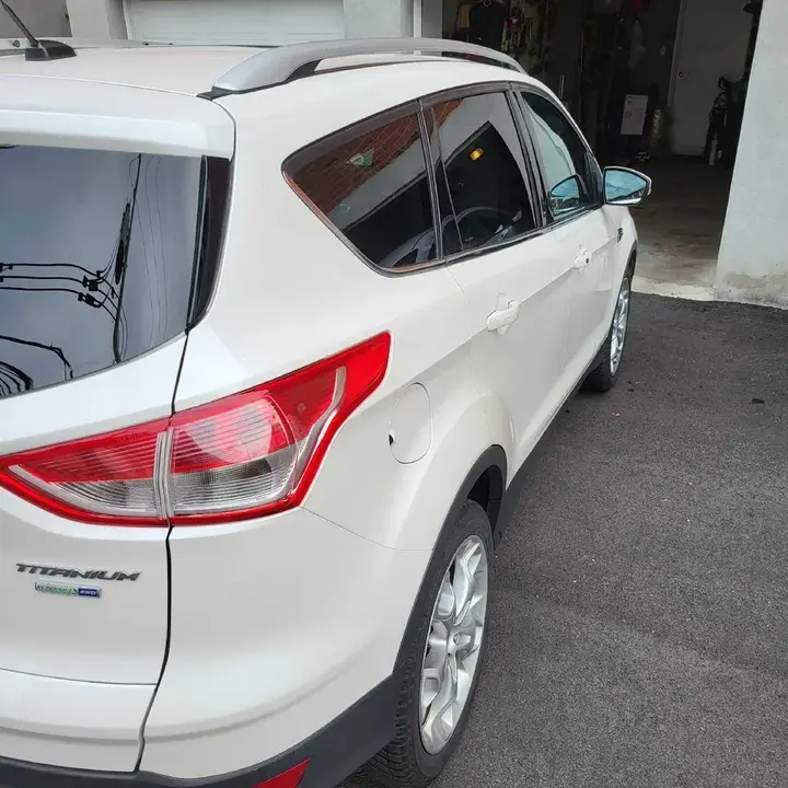 Ford Escape 2013 photo 3