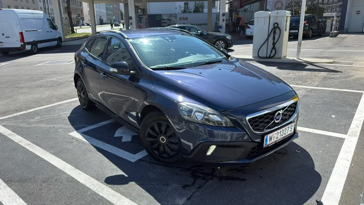 Volvo V40