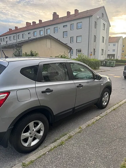 Nissan Qashqai 2014 photo 2