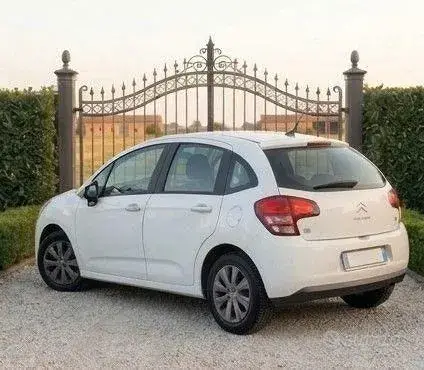 Citroen C3 2011 photo 4