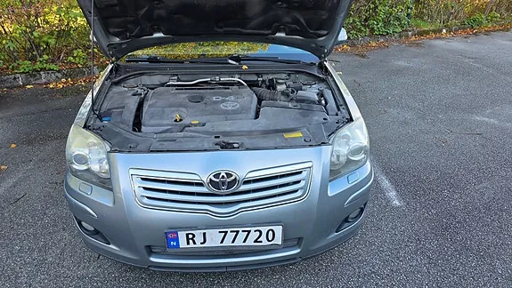 Toyota Avensis 2007 photo 2