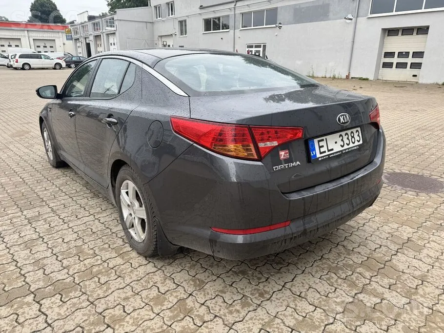 Kia Optima 2013 photo 4