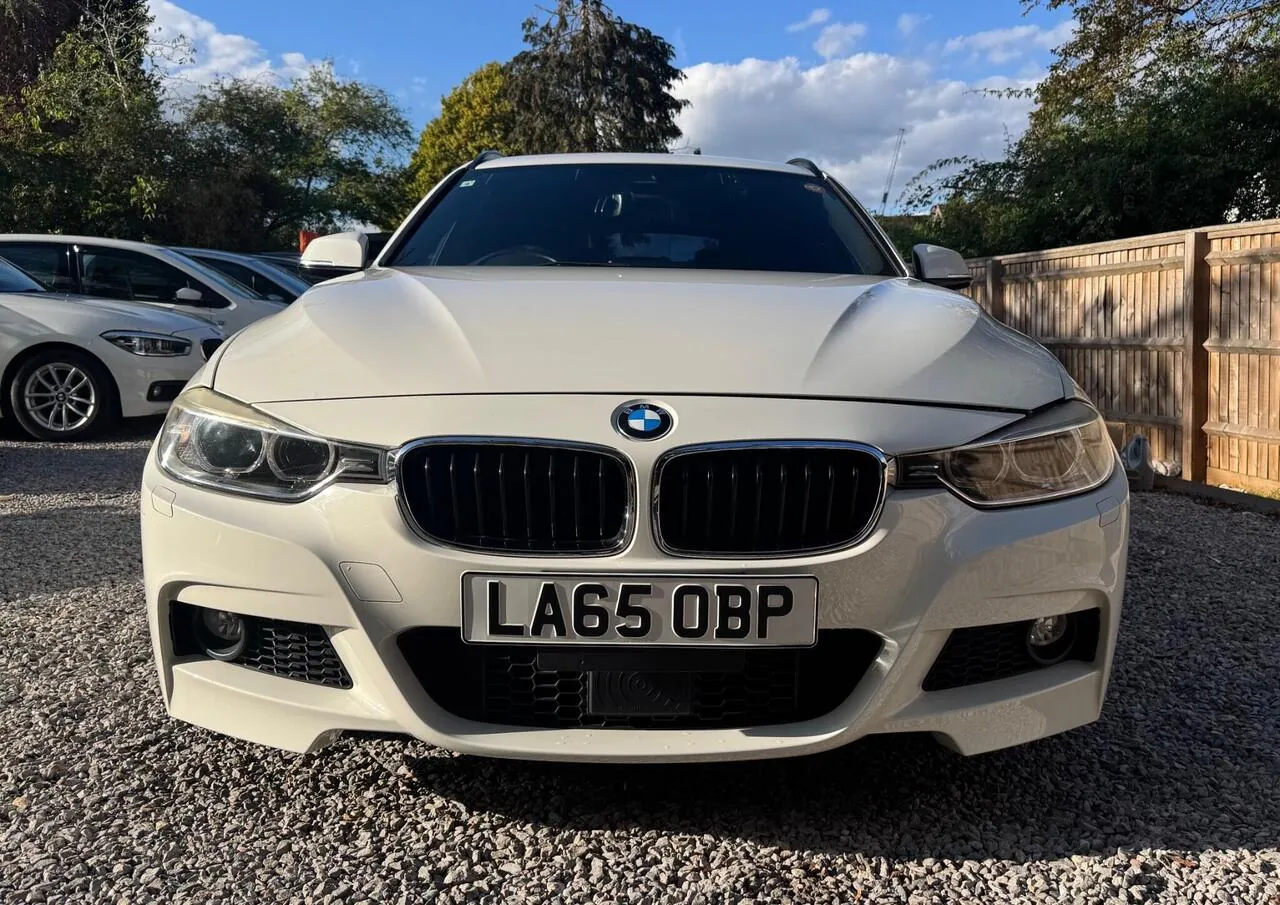 BMW 3 Series 2015 photo 2