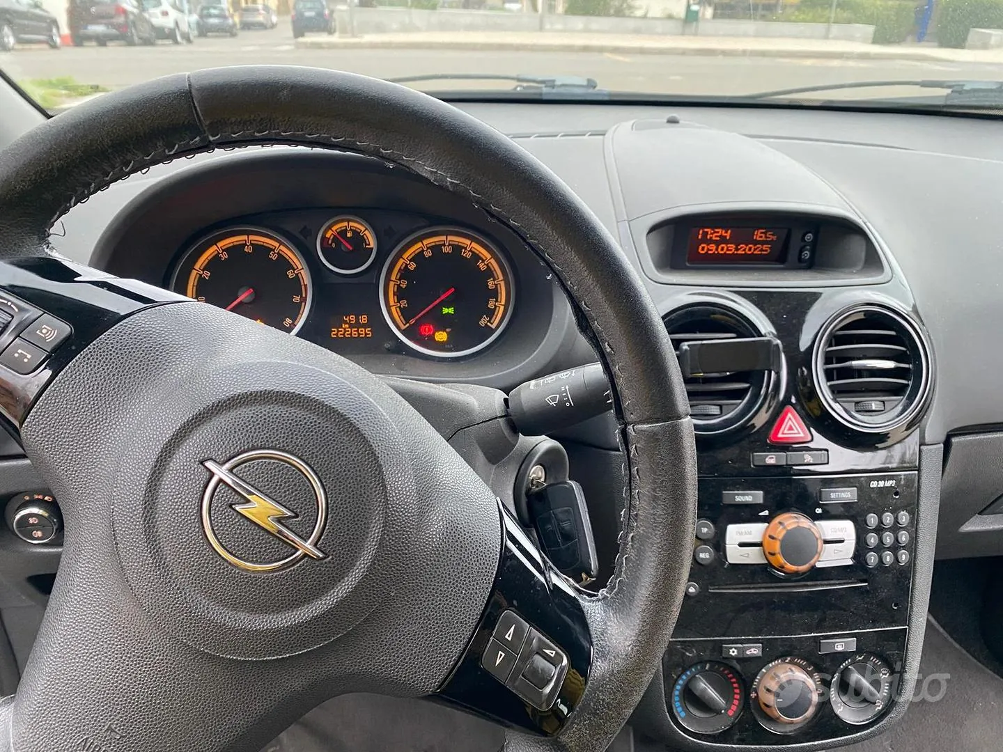 Opel Corsa D 2010 photo 5