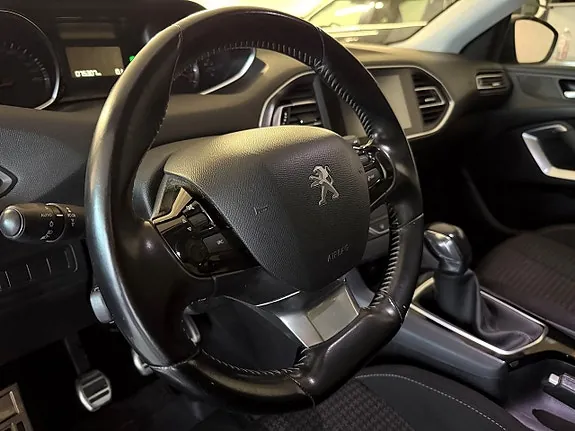 Peugeot 308 2017 photo 4