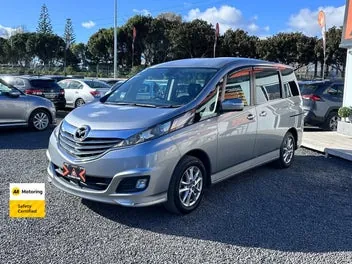 Mazda Biante 2013 photo 4