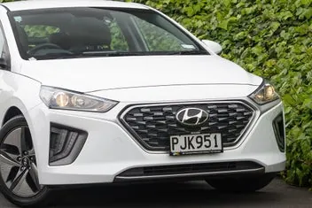 Hyundai Ioniq 2022 photo 3