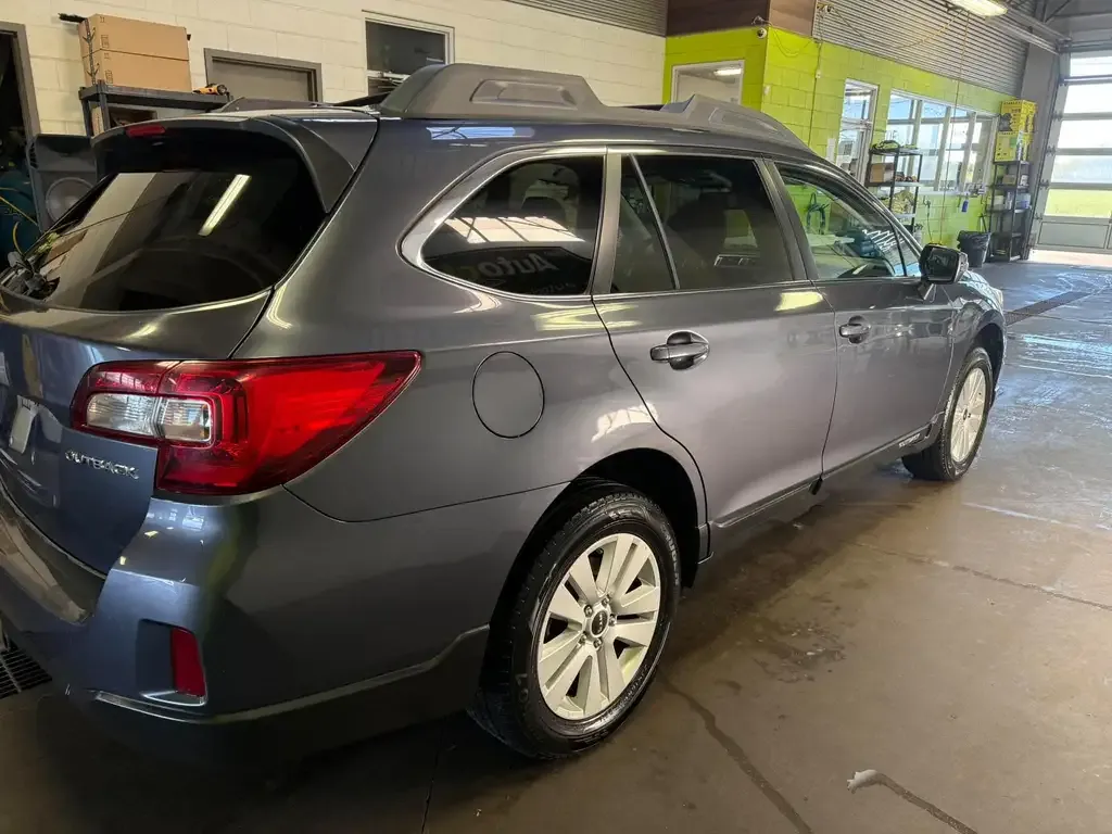 Subaru Outback 2015 photo 4