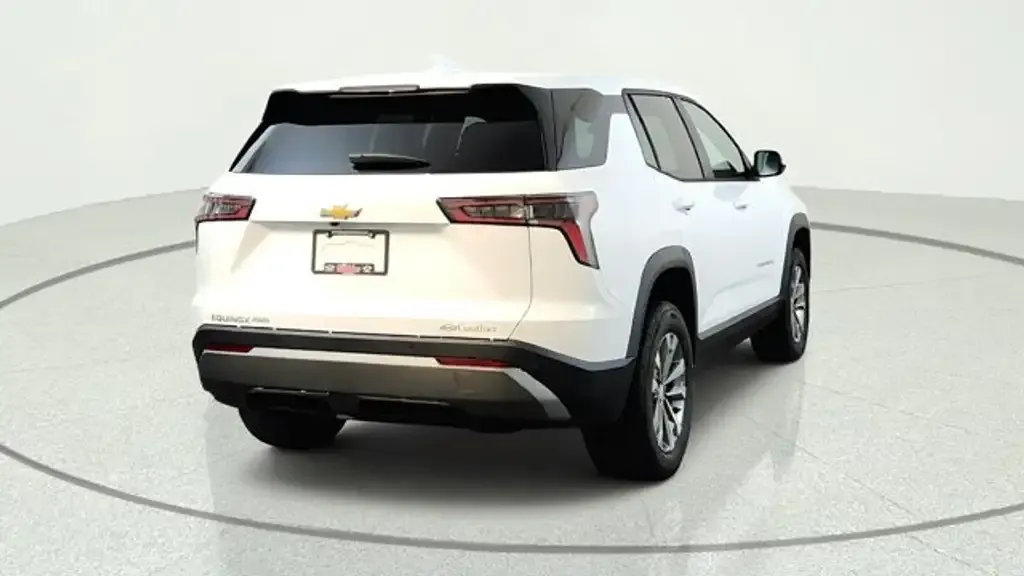 Chevrolet Equinox 2027 photo 3