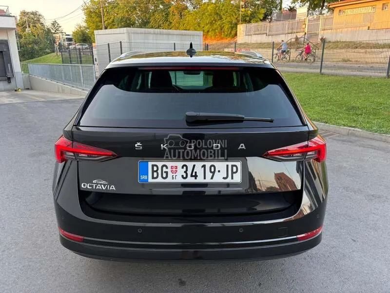 Skoda Octavia 2022 photo 4