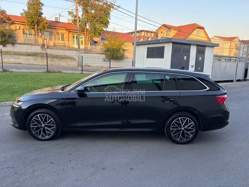 Skoda Octavia 2022 photo 2