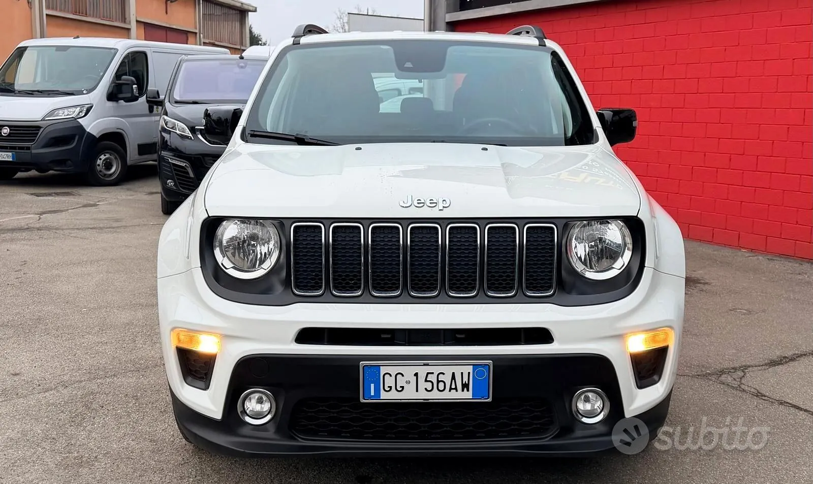 Jeep Renegade 2021 photo 2