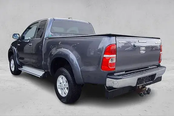 Toyota Hilux 2014 photo 4
