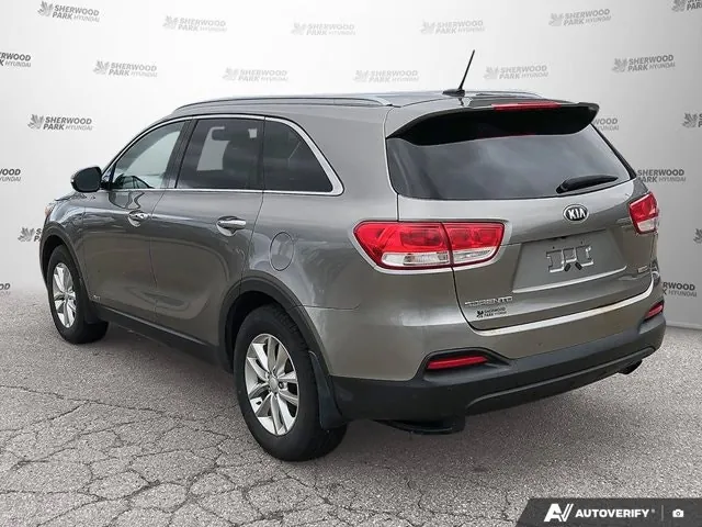 Kia Sorento 2016 photo 4