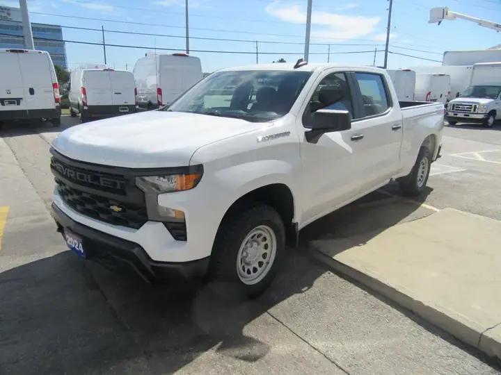 Chevrolet Silverado 2024 photo 5