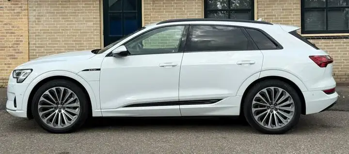 Audi E-Tron 2020 photo 3