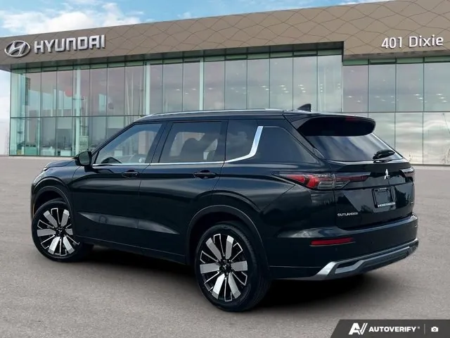 Mitsubishi Outlander 2026 photo 3