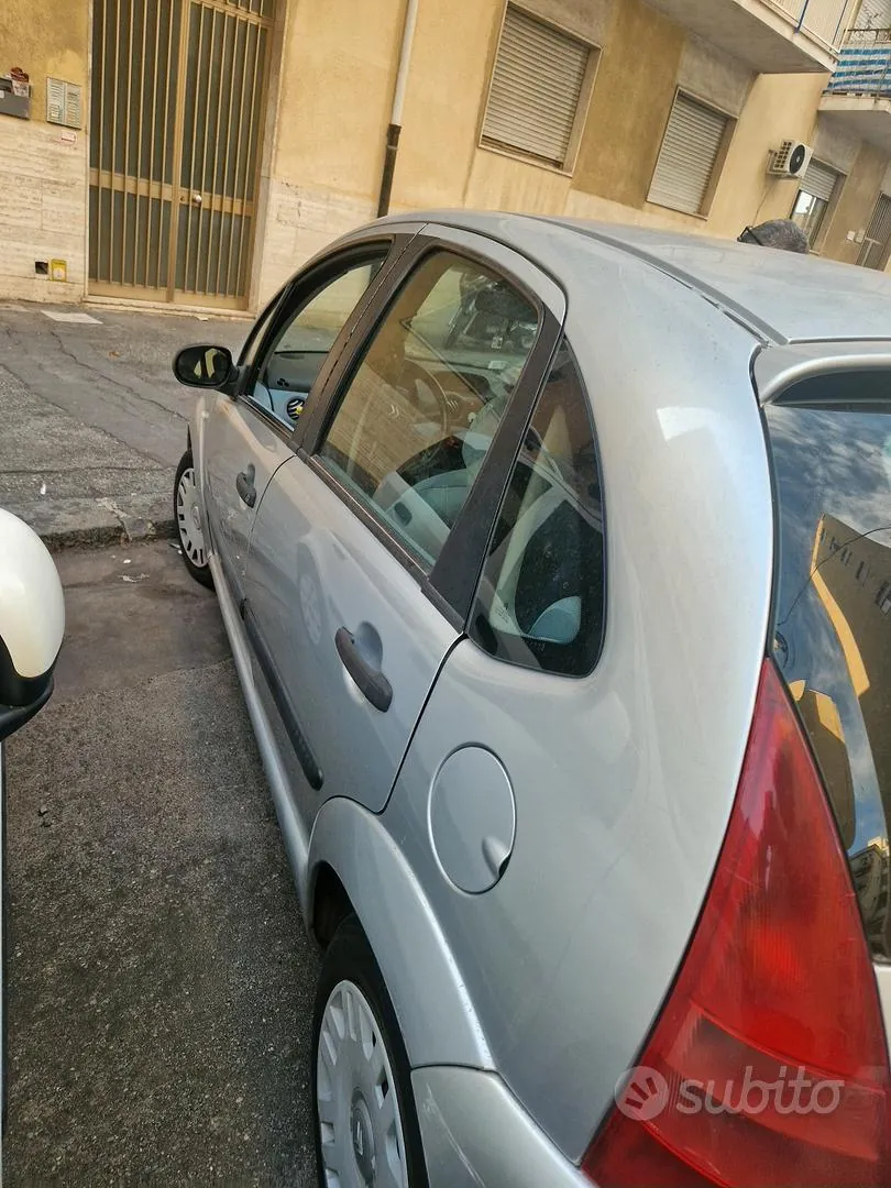 Citroen C3 2003 photo 3