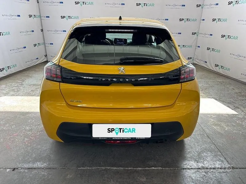 Peugeot 208 2023 photo 4