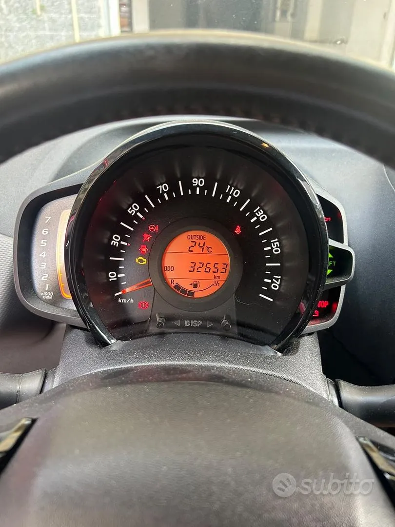 Peugeot 108 2019 photo 2