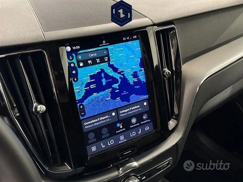 Volvo Xc60 photo 4