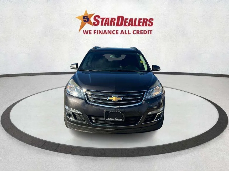Chevrolet Traverse 2017 photo 2