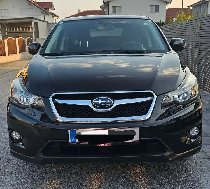 Subaru Xv 2013 photo 2