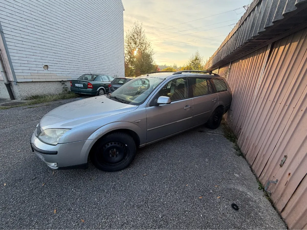 Ford Mondeo