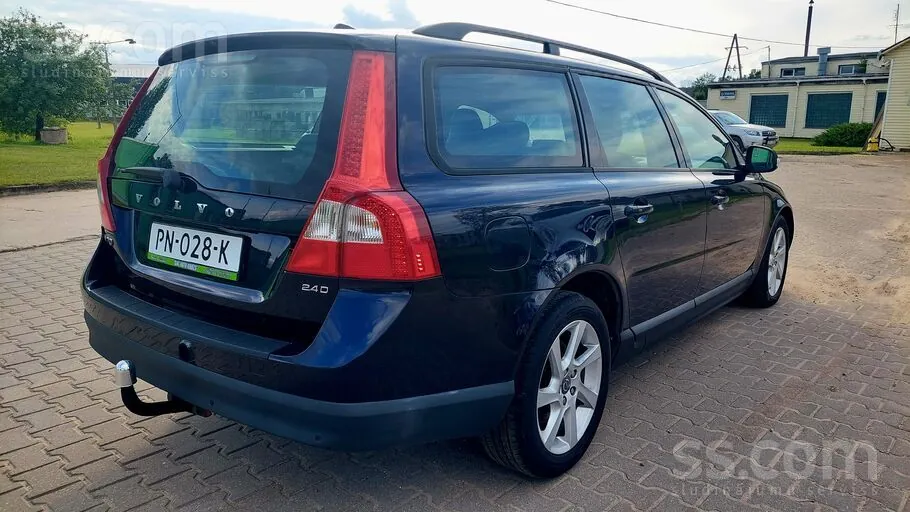 Volvo V70 2009 photo 5